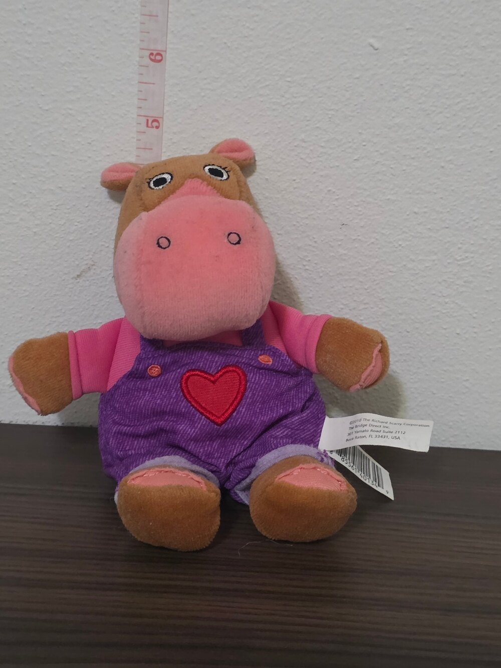 2010 / 2011 The Bridge Direct "Richard Scarry's Busytown" Hilda Hippo Bean Plush